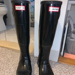 Hunter rain boots, like new!